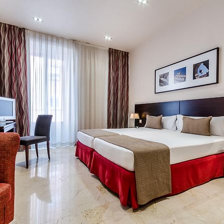 Exe Suites 33 Мадрид Екстериор снимка