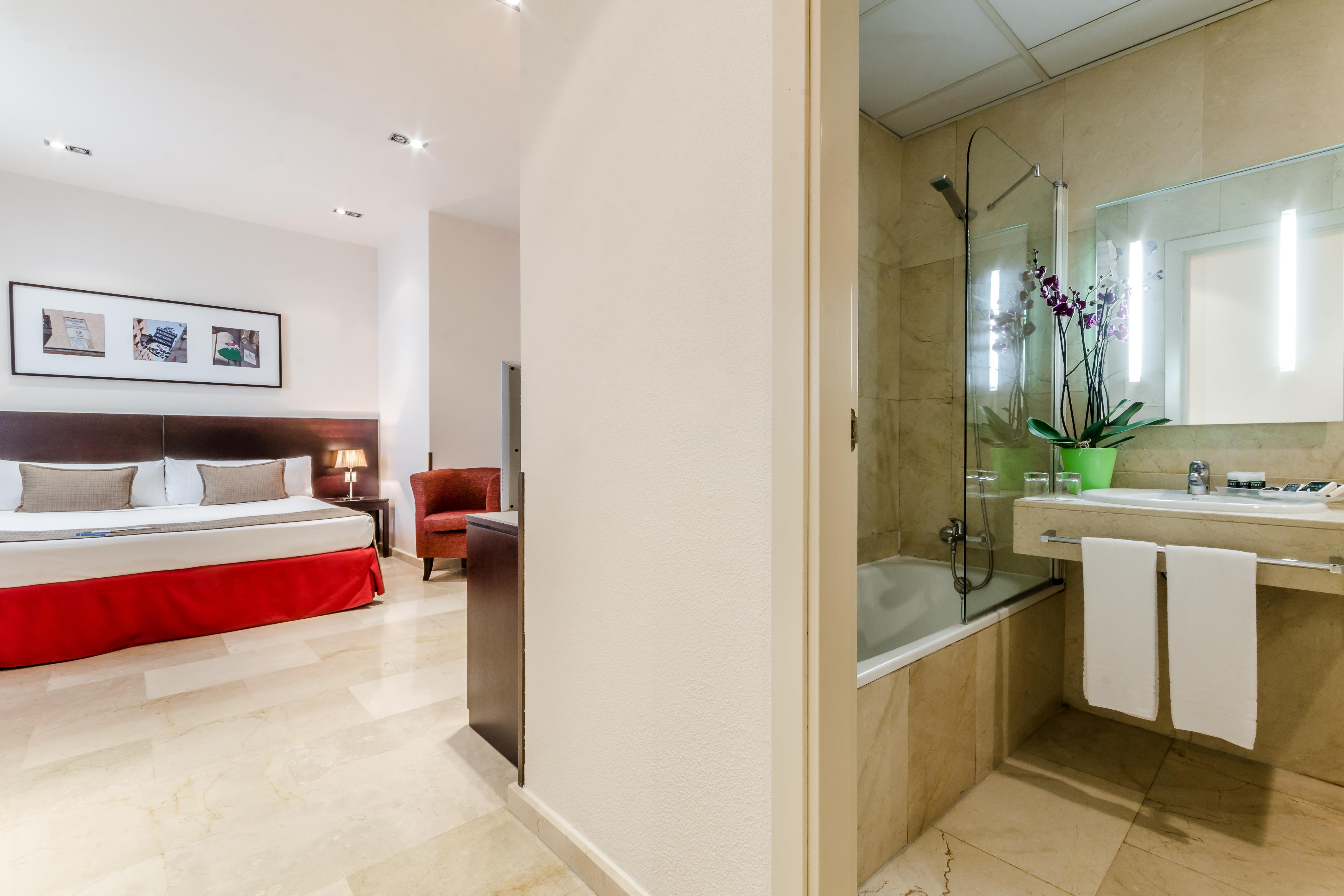 Exe Suites 33 Мадрид Екстериор снимка