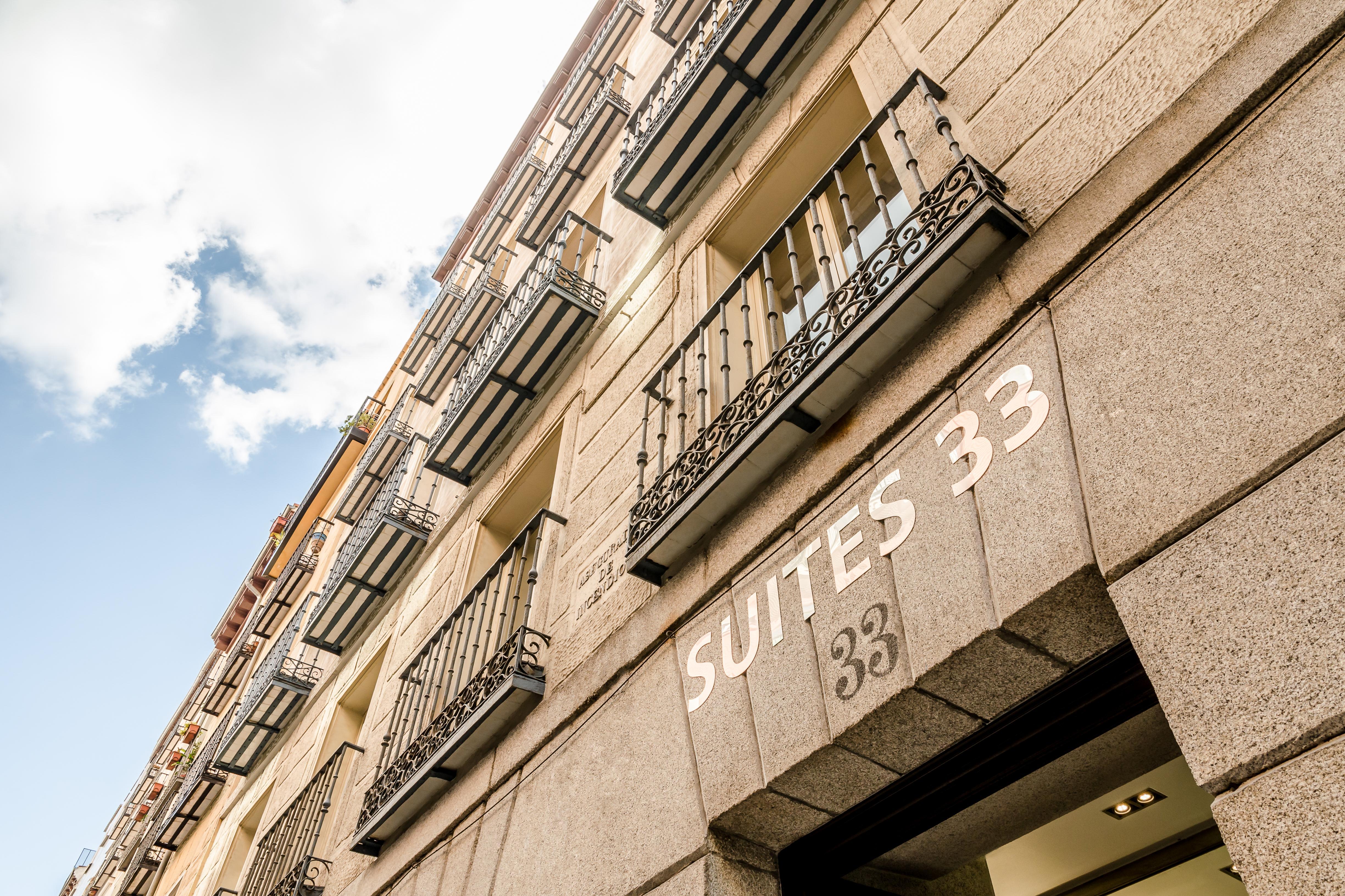 Exe Suites 33 Мадрид Екстериор снимка
