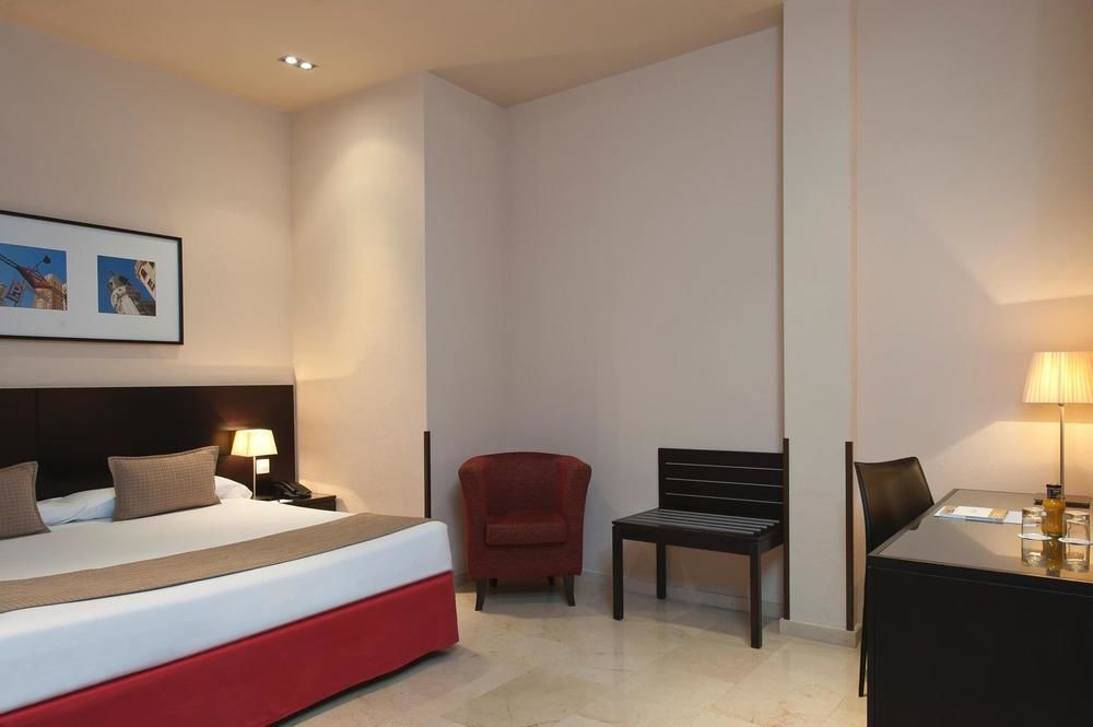 Exe Suites 33 Мадрид Екстериор снимка
