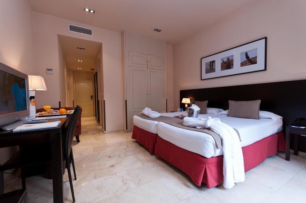 Exe Suites 33 Мадрид Стая снимка